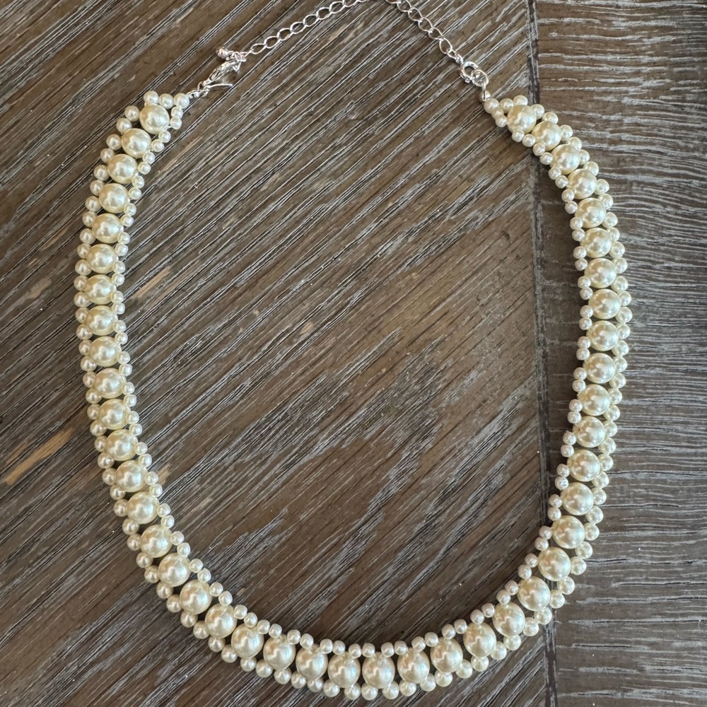 Vintage Avon Cream Braided Pearl Necklace and bracelet